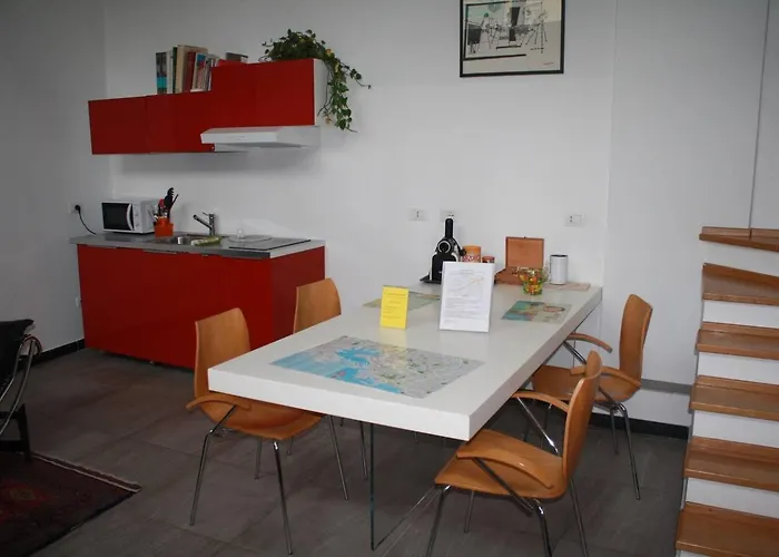 San Martino & Gaslini Urban Loft Apartment
